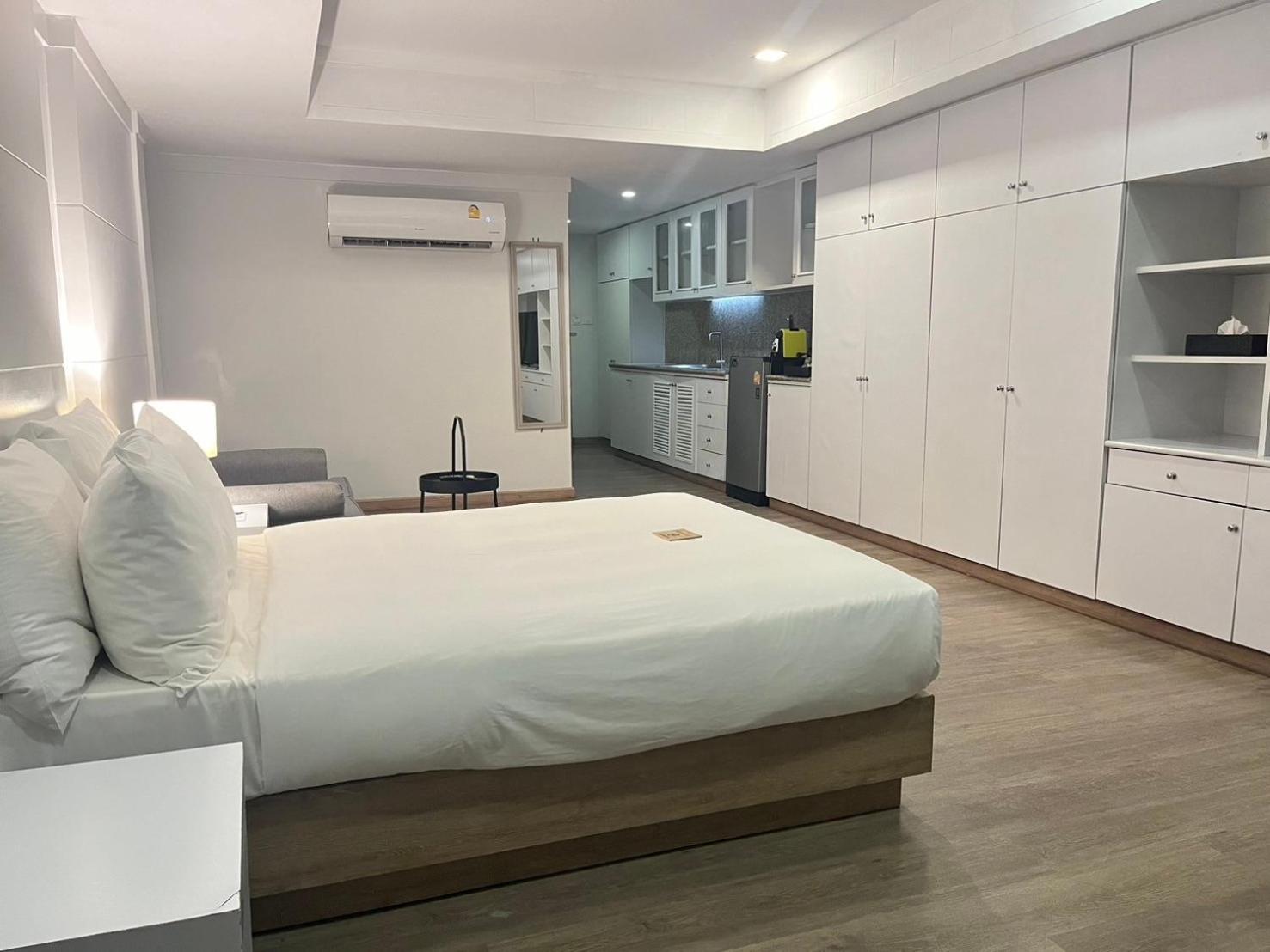 Anona Beachfront Phuket Resort-Sha Extra Plus Patong Exterior foto